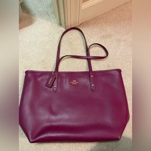 Coach fuchsia tote